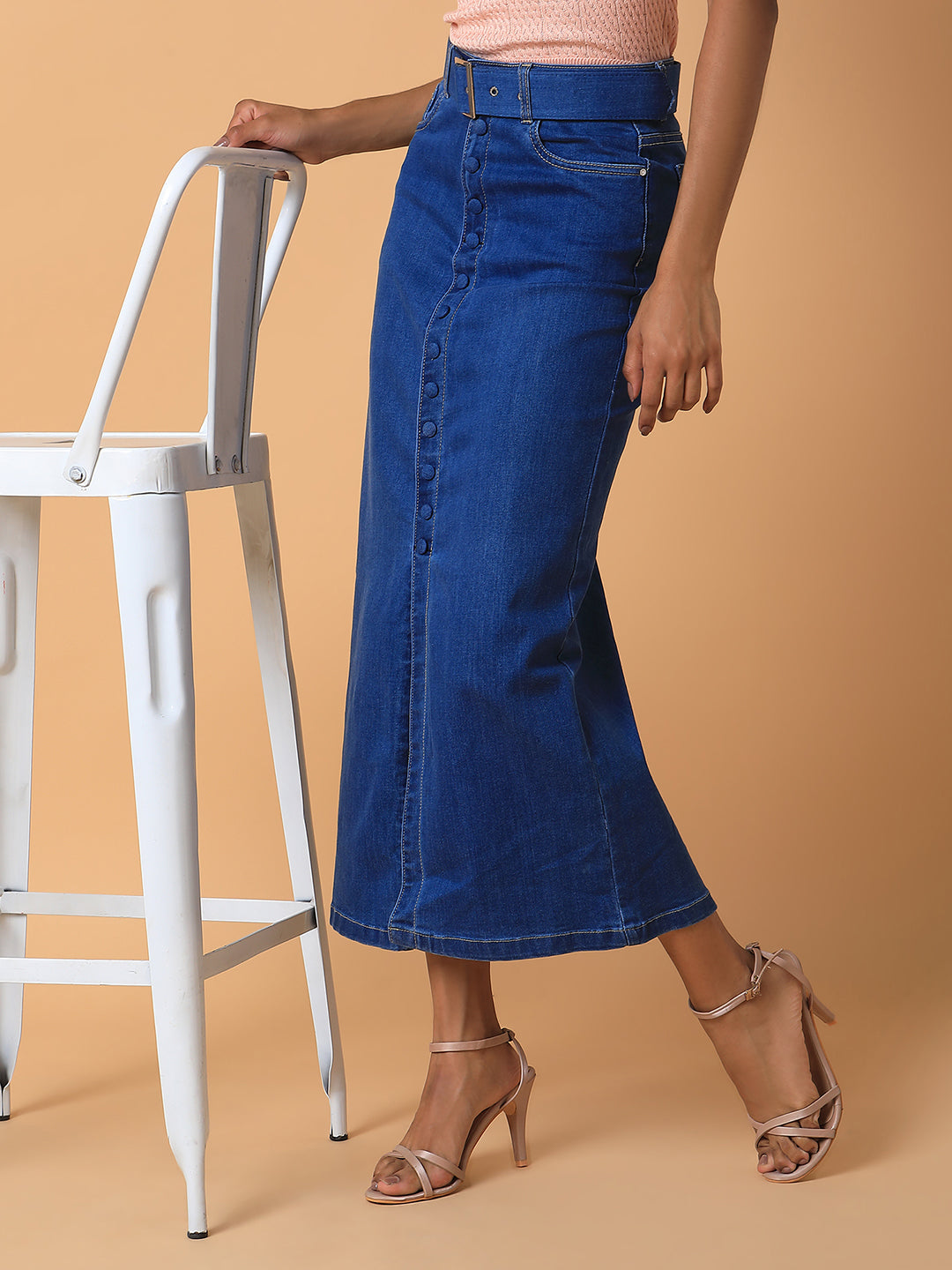 Women's Solid Blue Straight Maxi Denim Skirt with Belt